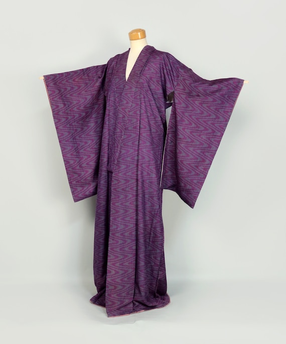 Kimono / Beautiful Antique Japanese "Meisen" / dr… - image 1