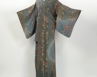 Kimono / Japanese Romantic Taisho-Style Homongi with Sakura Yuzen / 2504041