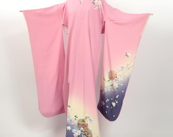 Kimono / Japanese Pink Furisode Sakura, Temari, & Kaioke Patterns / K2501083