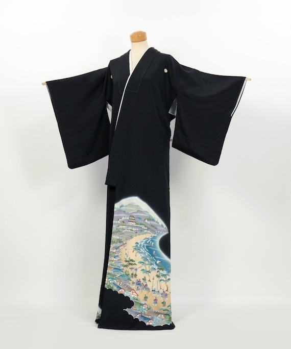 Kimono / Yuzen Daimyo Procession Silk Kurotomesode Kimono / 2509303