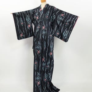 Kimono / Washable Black Floral Komon Kimono, 100% Polyester, No Stains / 2411121