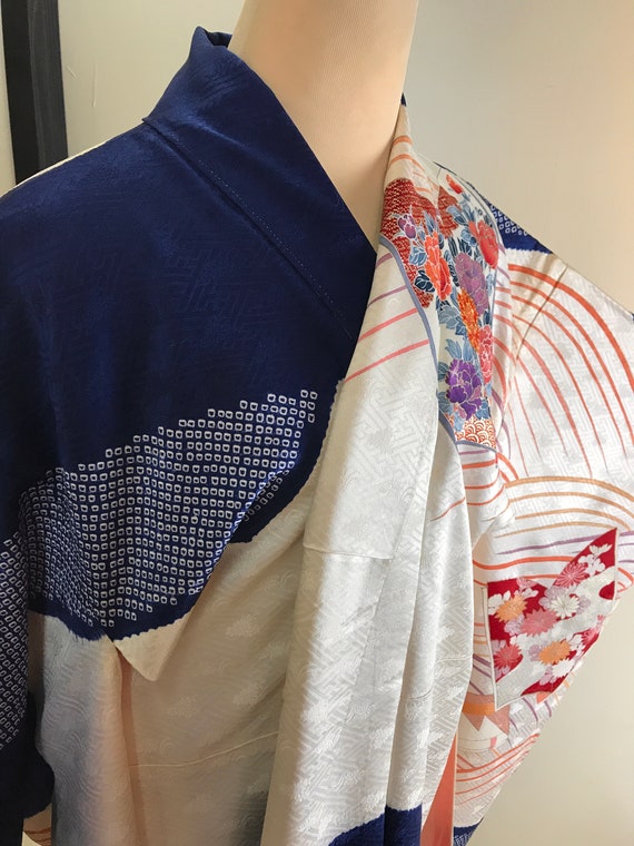 Kimono / Very Gorgeous And Beautiful Furisode Mad… - image 2