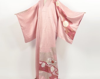 Vintage Silk Homongi Kimono: Floral Yuzen Dye, Oke-dashi-shibori 244221
