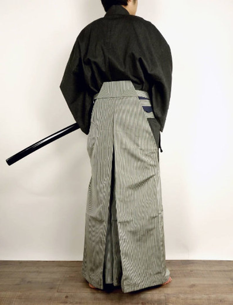 Samurai Traditional Hakama Color: Dark Green Stripe | Etsy