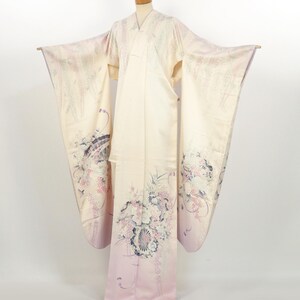Kimono / Elegant Furisode Kimono w/ Genji Cart & Wisteria Motifs / 2505151