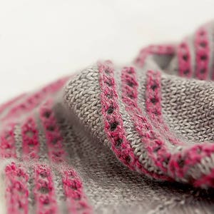 Knitted shawl wrap, knitted triangular shawl, oversized shawl, cotton shawl, gray and pink shawl, scarf, gift for women, handknit scarf image 3