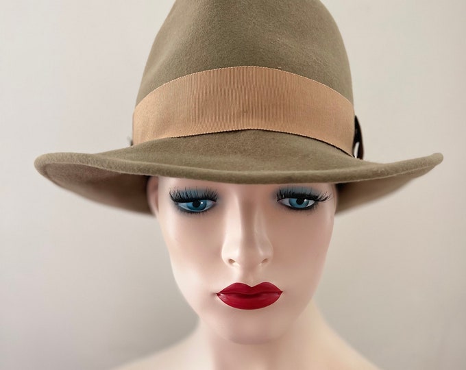 Gwyther Snoxell Vintage Ladies Fedora English Felt Hand Made. RESERVED