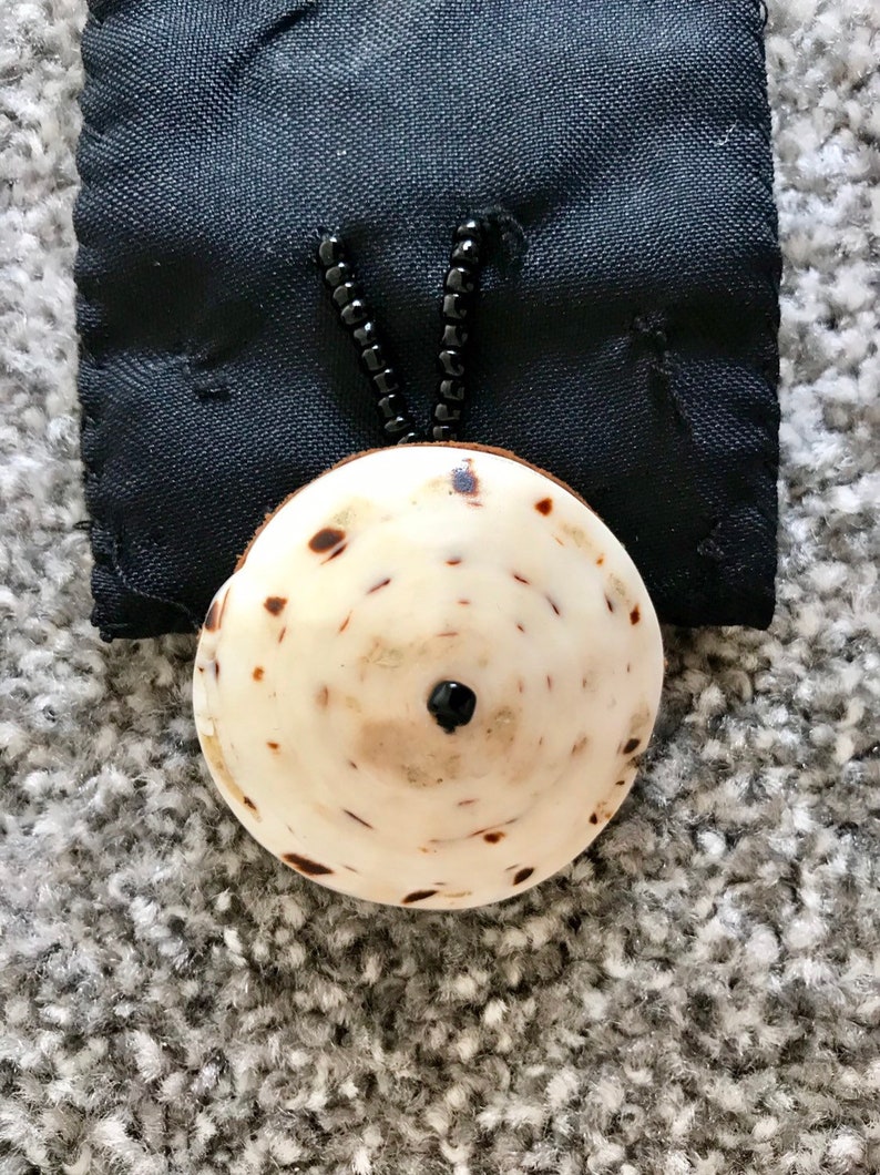 Vintage 20s Art Deco Belt Black Velvet Gold Glass Beads Tiger Cowrie Shells Exquisite