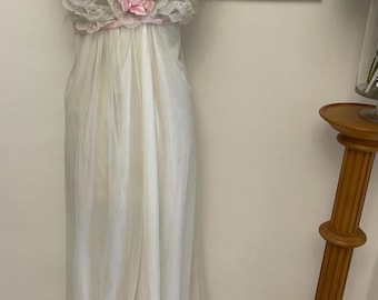 Vintage Lingerie Kayser Robe Luxurious Lace Double Nylon Frothy  Pink Satin Ribbon Original Condition 36