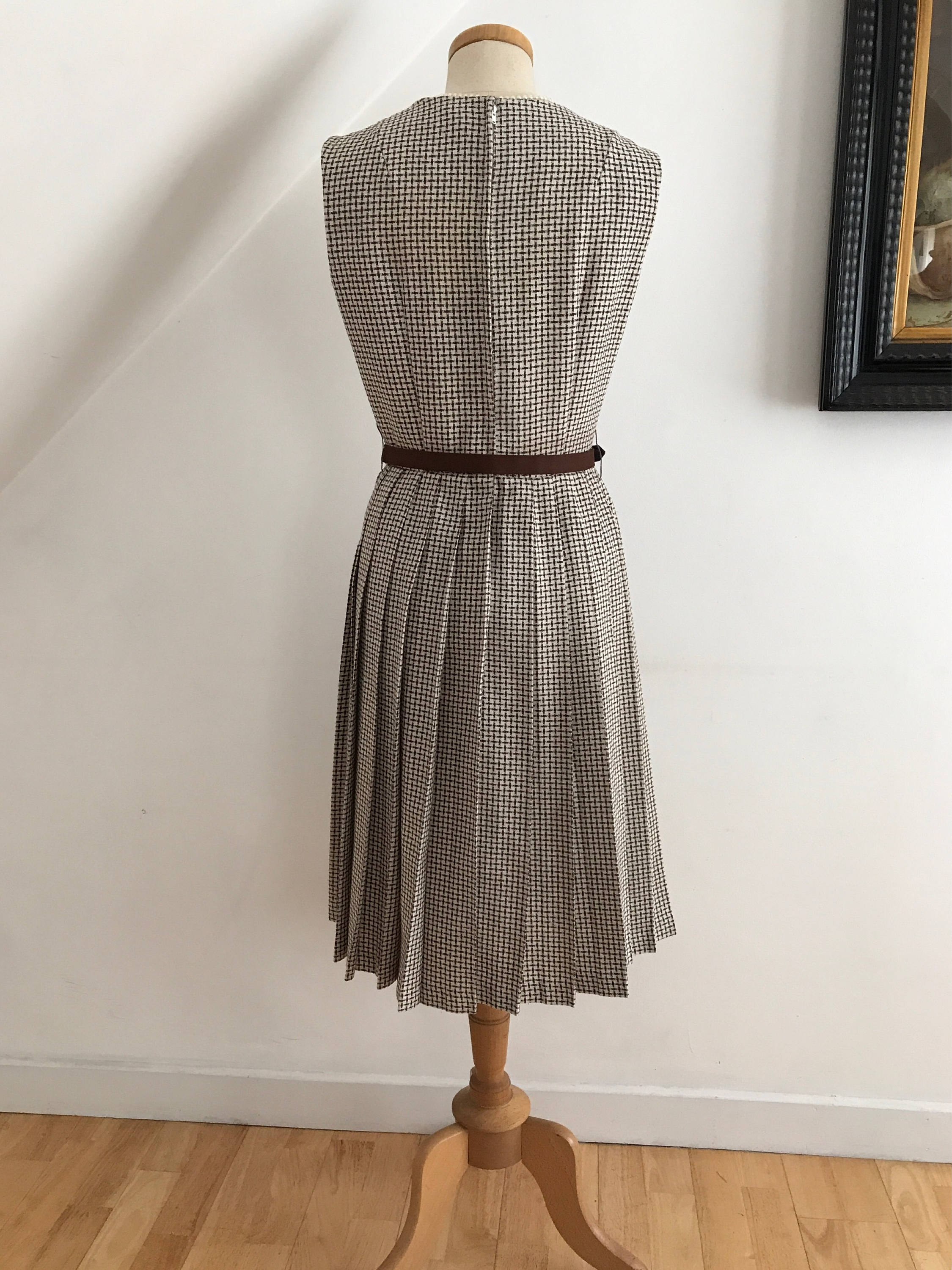 dressing from the 50's