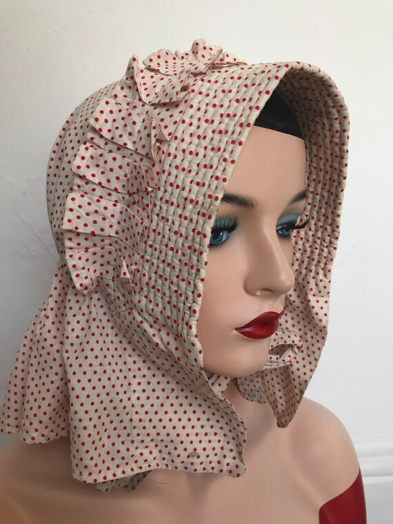 Vintage 1930s Linen Bonnet Prairie Hat Flounced Li