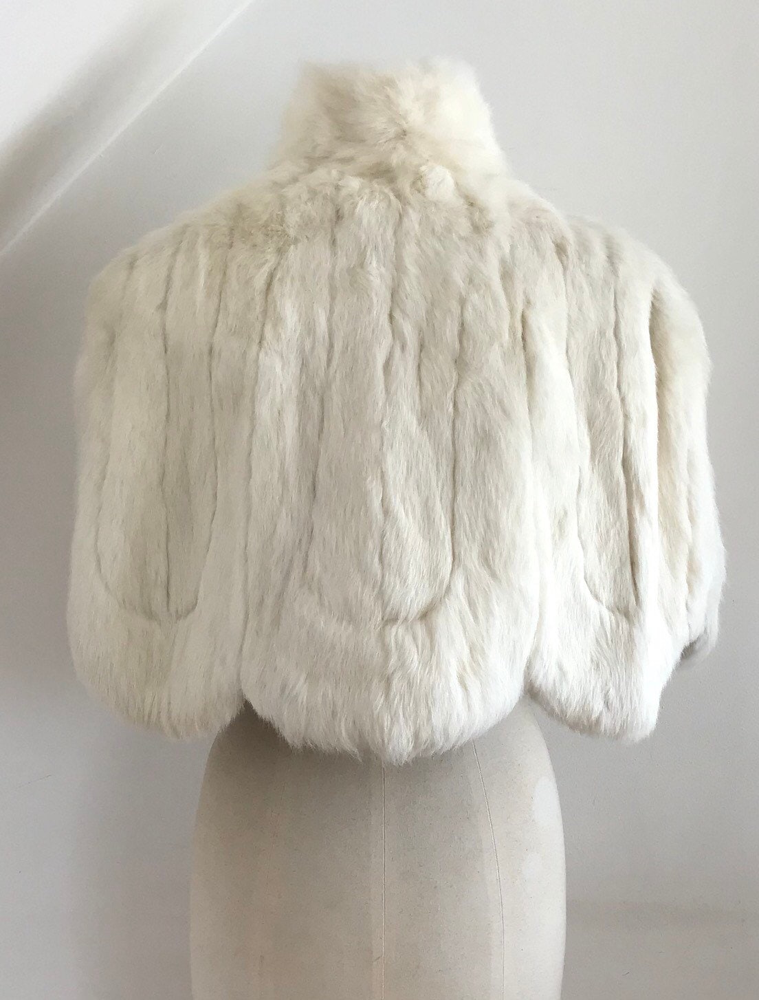 Vintage 1930s White Fur Shoulder Cape Capelet Brides Capelet 30s Art