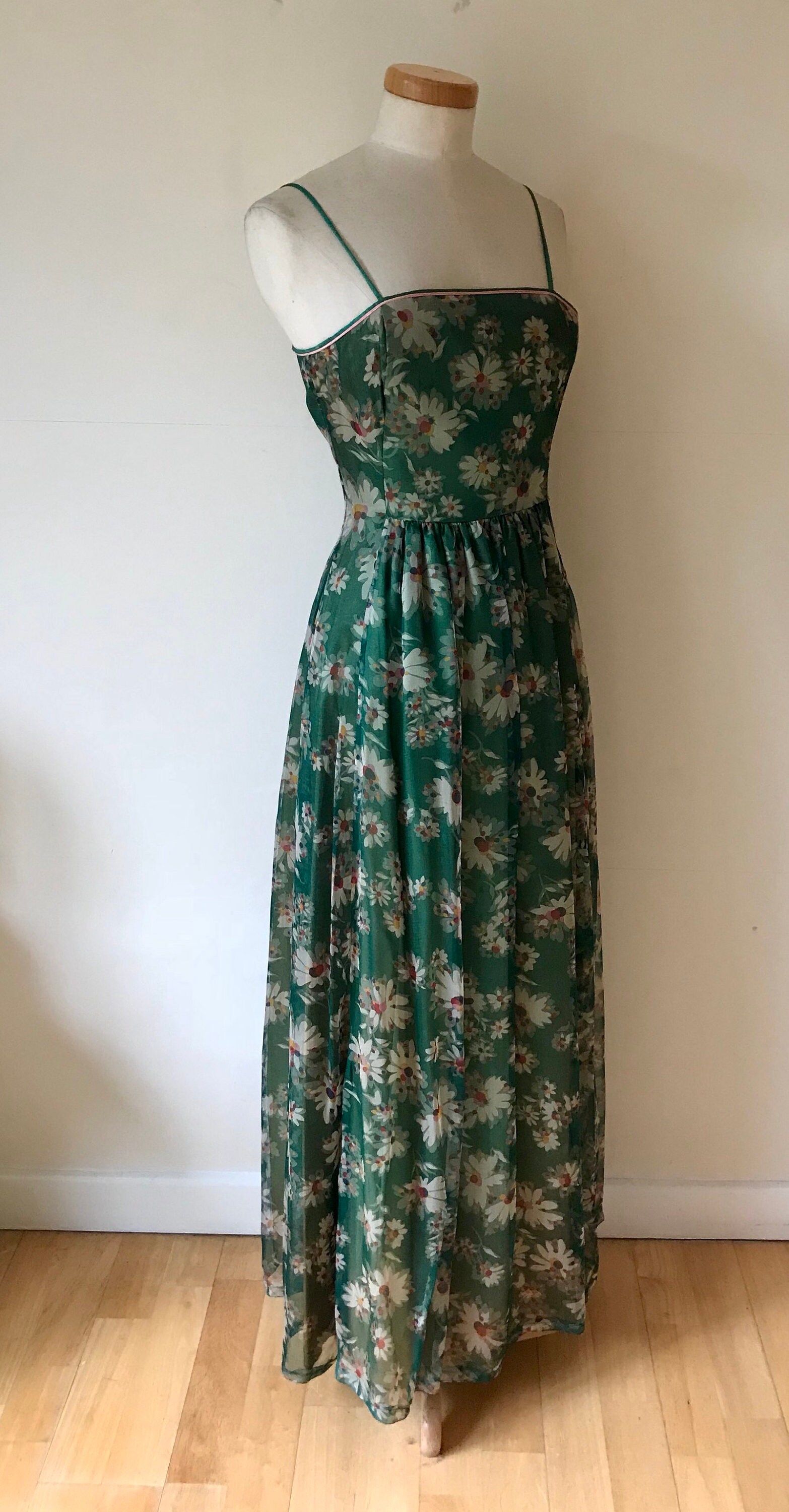 Vintage 1970s Dress Rumak Silk Chiffon Satin Vibrant Floral Fab 70s ...