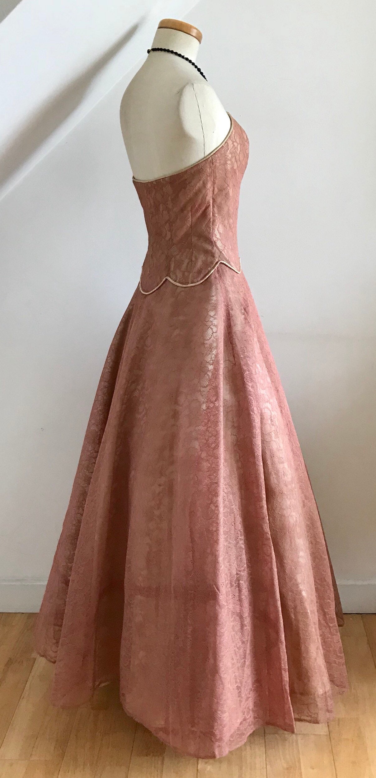 Vintage 1930s Ball Gown Art Deco Cocktail Dress Chantilly Lace Gold — free download