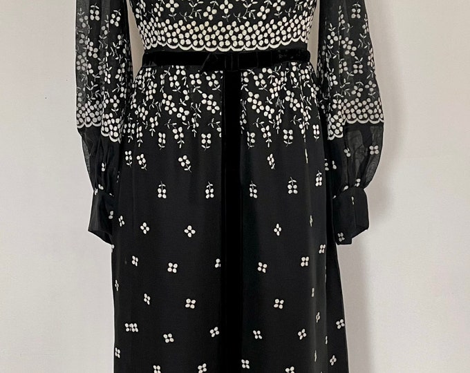 Stunning 1960s Belted Dress Maxi by Berkertex Vivid Abstract Black and White Unworn