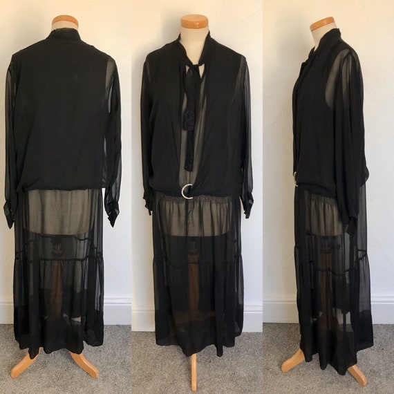 Pristine Vintage 1920s Flapper Dress 20s Art Deco