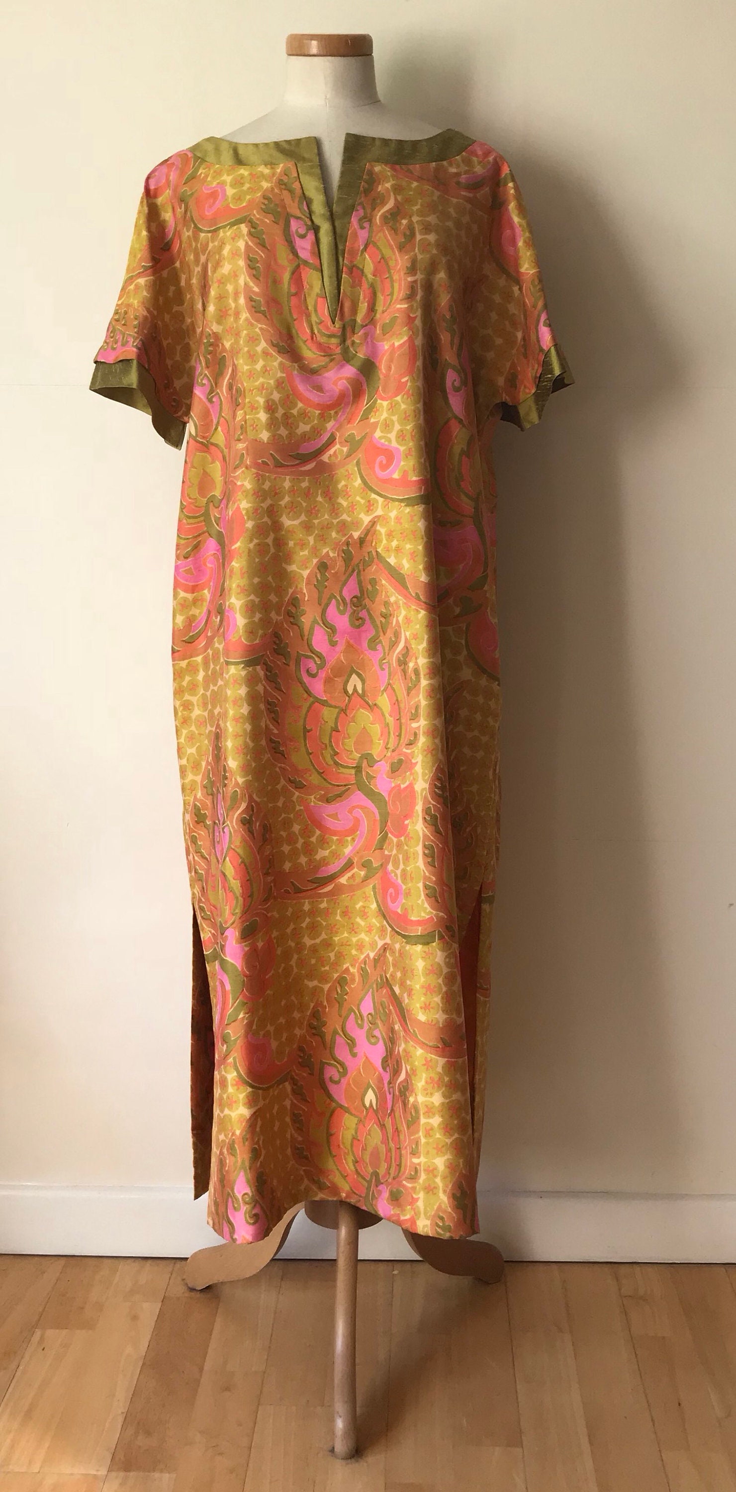60s kaftan