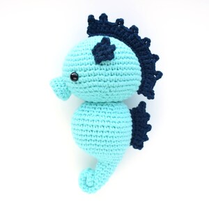 PATTERN: Bubbles the Baby Seahorse, Crochet Animal Pattern, Toy, Amigurumi image 2