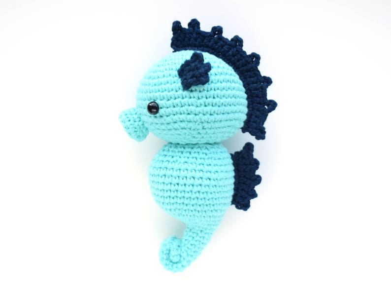 PATTERN: Bubbles the Baby Seahorse, Crochet Animal Pattern, Toy, Amigurumi image 2