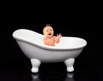 Bathtub, Bathtub, with Curve, Bath Tub Background, White Bath Tub Prop, Studio Portrait Photography Digital Backdrop Digital Props