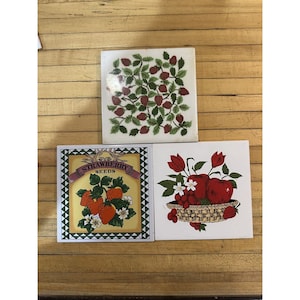 Vintage lot of 3 Art Ceremic Tile Trivet Hand Painted STRAWBERRIES Strawberry