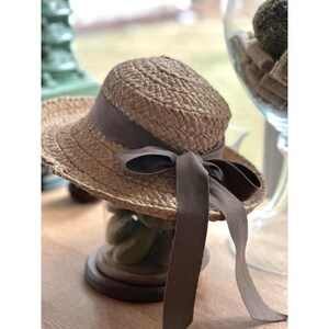 Helen Kaminski Hat Brown Raffia Handmade Madagascar Sun Brim With Gray Bow Helen Kaminski Hat Brown Raffia Handmade Madagascar Sun Brim  main image 4