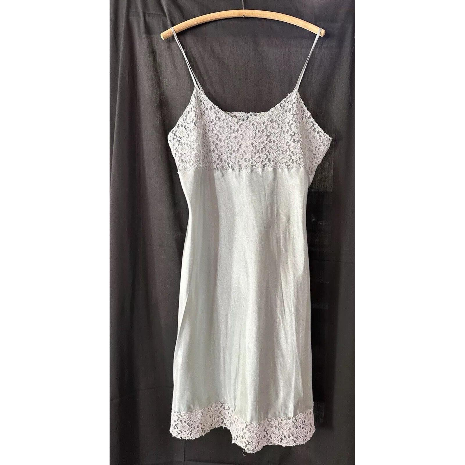 Vintage Lingerie Nightgown April Cornell  Blue Gray Polyester And Lace Large
