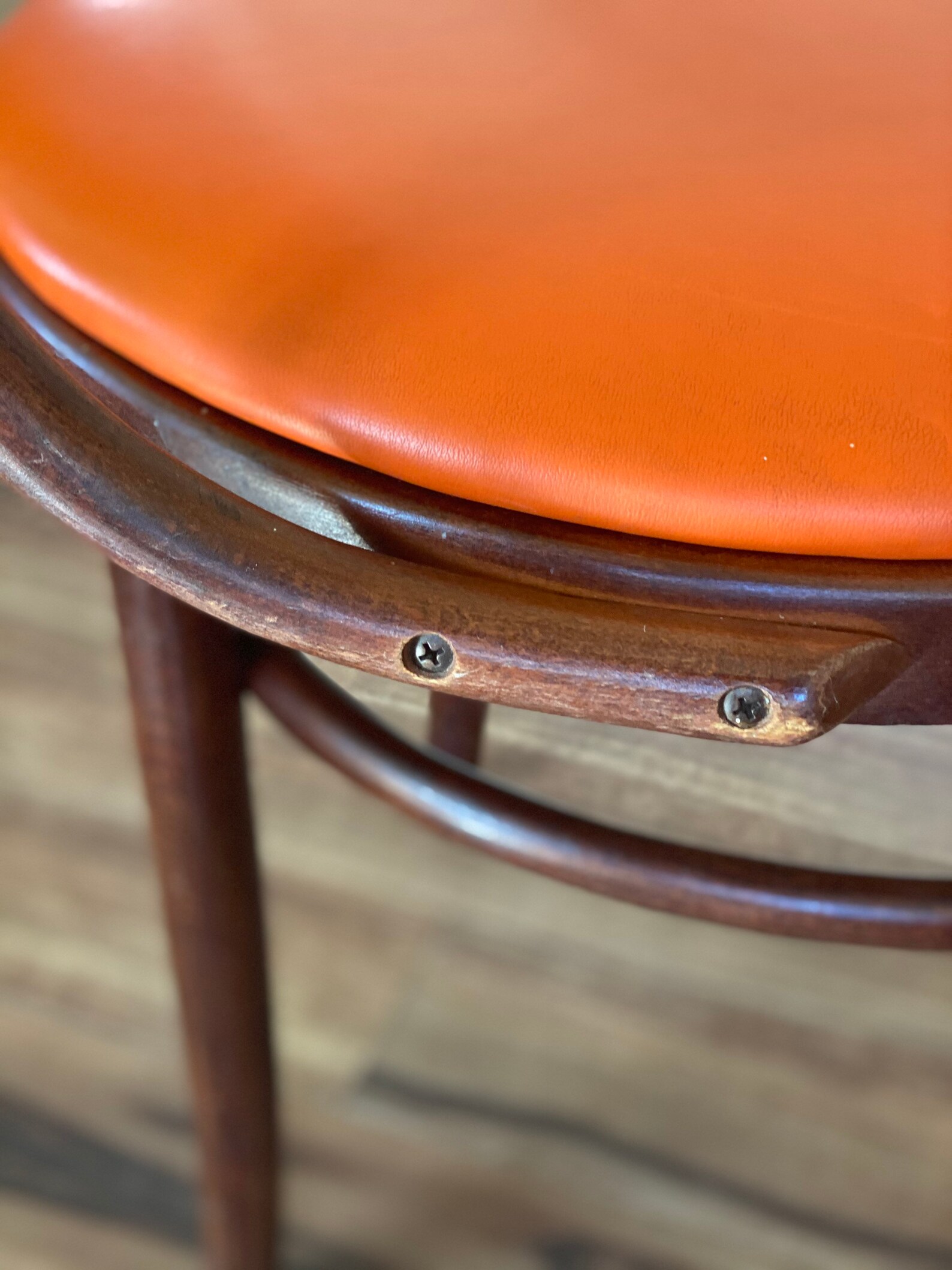 Vintage Style Empire State Chair Company Heart Back Etsy