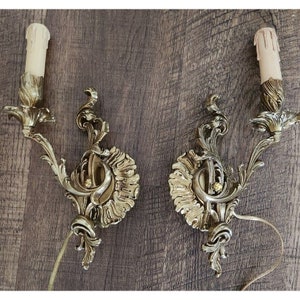 Pair Vintage French Rococo Art Nouveau Gilded Pair Cast Brass Wall Sconces Light