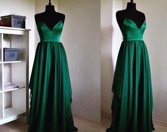 Velvet emerald green long sleeve dress forever 21