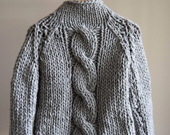 Grobstrick. Großen Rollkragenpullover. Grobstrick Pullover Grobstrick. Großen Rollkragenpullover. Grobstrick Pullover
