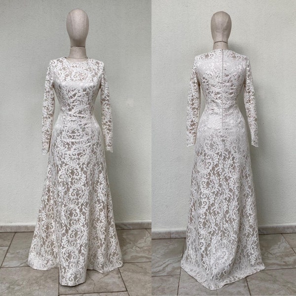 Off-White Dress – Lace Detail main image 1