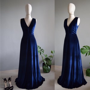 Made To Measure  Navy Blue Velvet Bridesmaid Dress Deep-V Open Back Wedding Party Dress | Mother Of Bride Velvet Wedding Guest Dress