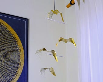真鍮製の鳥の吊り下げモビール：キネティックアート彫刻 - Etsy 日本