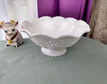 Milk Glass L E Smith Footed Bowl Embossed Grape And Leaf Pattern Footed Crimped Edge Centerpiece Fruit Bowl Cottage Chic Elegant Decor