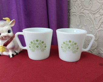 Pyrex Green Summer Impressions 1410 Milk Glass D Handle ~ 2 Coffee Cups Mugs Retro Kitchen Lime Green Tree