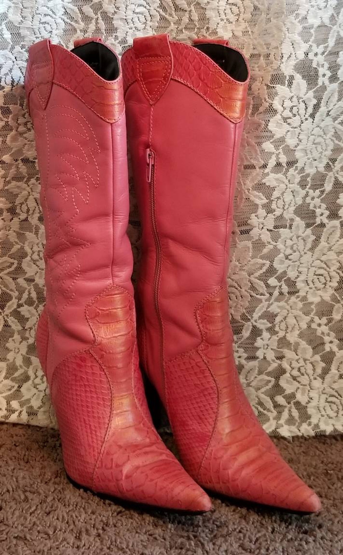 stiletto cowgirl boots