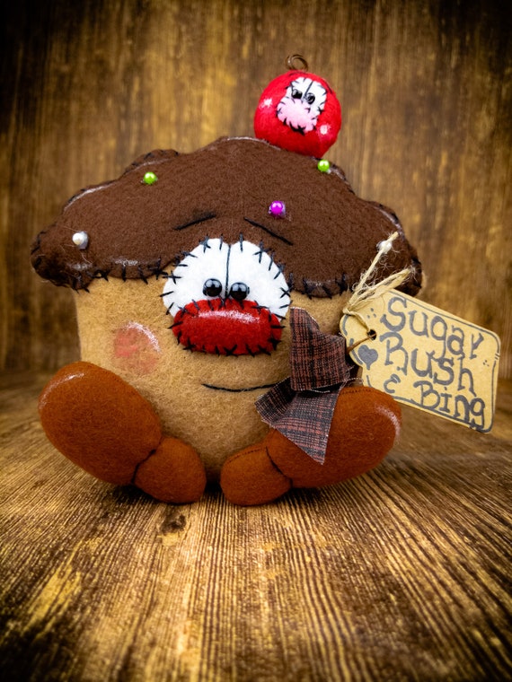Primitive Cupcake - Primitive Decor - Cupcake Decor - Cupcake Attachment - Wreath Decor - Wreath Attachment - Centerpiece Decor - Primitive