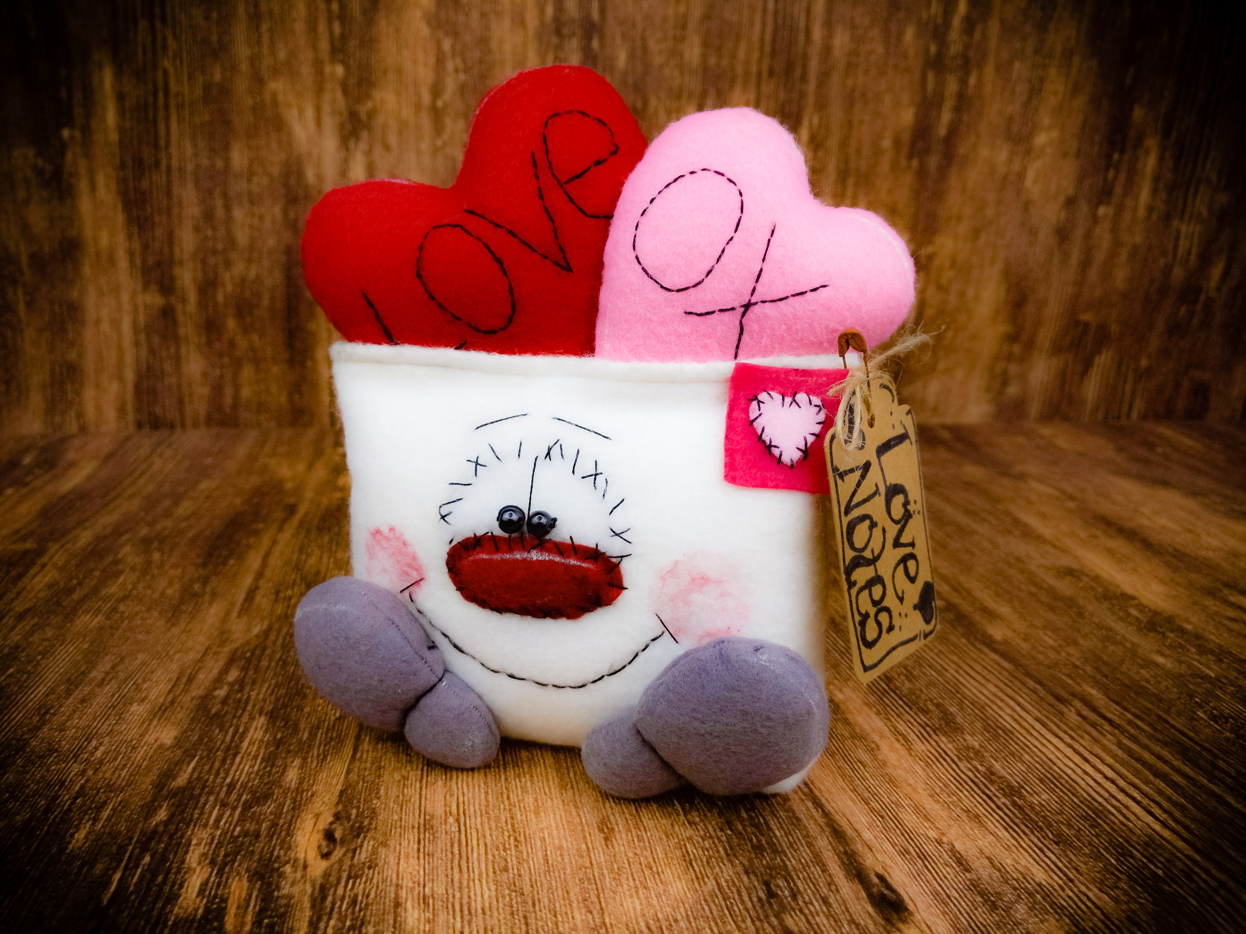 I Love You Decor - Primitive Decor - Valentine Decor - Valentine - Wr…