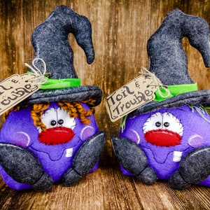 Toil and Trouble - Primitive Witch - Witchy Sisters - Halloween Witch - Purple Witch - Wreath Attachment - Cute Spooky Witch - Witch Decor