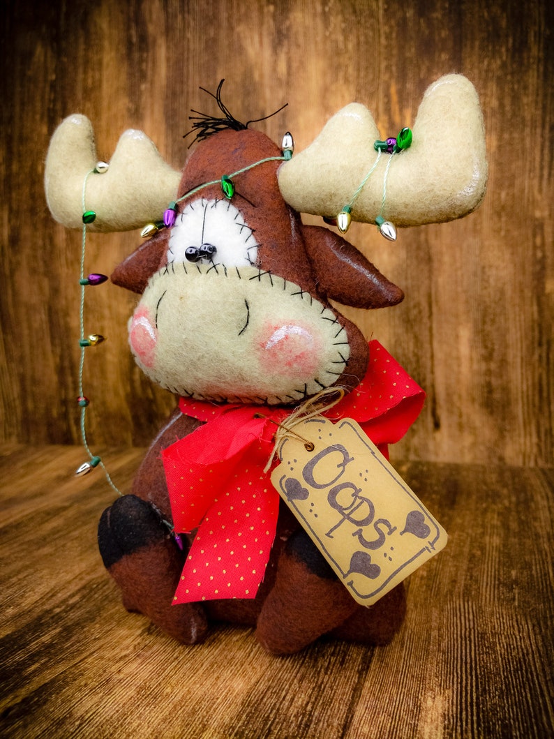 Christmas Moose Primitive Moose Christmas Moose Decor Etsy Christmas Moose Decor