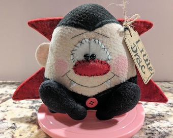 Primitive Dracula - Primitive Vampire -Primitive Halloween - Primitive Decor - Halloween Decor - Wreath Attachment - Vampire decor