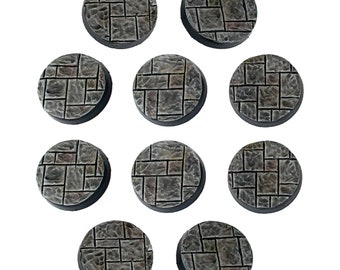Flagstone Resin Round Bases (25mm) - Wargaming Terrain Diorama - Set of 10