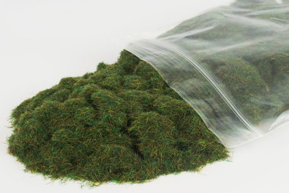6mm Dark green grass tufts x117 Self-adhesive static model Warpainter