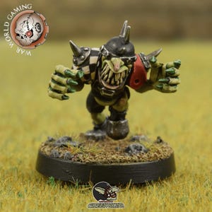 War World Gaming Gutrot Greenskins - Basher the Blitzer - 28mm Scale Fantasy Football Miniature Mini Figure Goblin