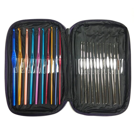 Steel and Plastic Crochet Hooks Set of 12 In Case