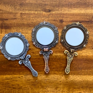 Vintage Hand Mirrors with Baroque Style Embossed Blank Mirrors For Stitch Hand Embroidery Carving DIY Round Oval Retro Silver Mirror DIY