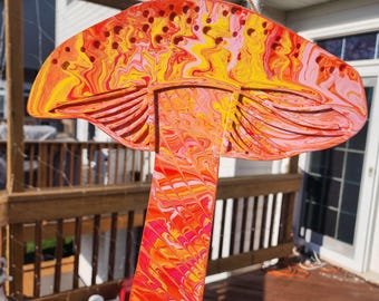 Trippy Mushroom Wall Hanging: Acrylic Fluid Pour Painting on Wood