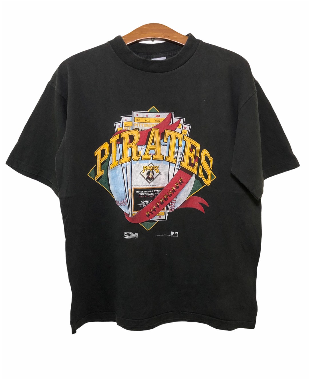 Vintage 90s the Pittsburgh Pirates Baseball MLB T Shirt Vintage 90s the Pittsburgh Pirates Baseball MLB T Shirt