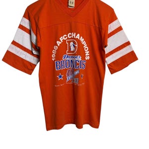 Vintage 80s Denver Broncos NFL Football T Shirt Small Size